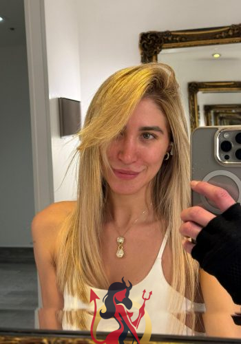 Giulia Gallery Image